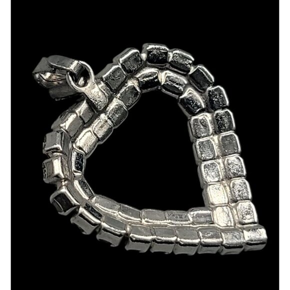 Rhinestone-Studded Open Heart Pendant Silver Tone Pot Metal Vintage - Picture 6 of 11